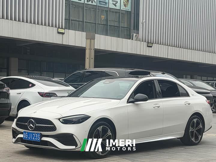 Mercedes-Benz C-Class C 260 L Dark Night Sport Edition