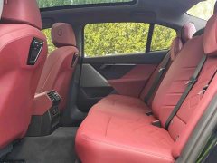 BMW i5 2025 eDrive 35L M Sport Package - ფოტო 11