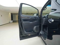 Toyota Vellfire 2020 Dual Motor 2.5L HV Premium Edition - ფოტო 14
