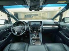 Toyota Vellfire 2020 Dual Motor 2.5L HV Premium Edition - ფოტო 17