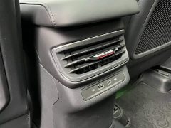 FAW Red Flag HS3 2.0T AWD Youwei Edition - ფოტო 16