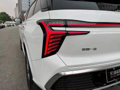 FAW Red Flag HS3 2.0T AWD Youwei Edition - ფოტო 4