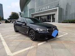 BMW 5 Series Facelift 530Li Luxury M Sport Package - ფოტო 3