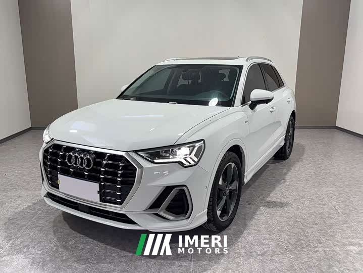 Audi Q3 35 TFSI Fashion Dynamic