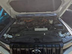 Toyota Prado 2.4T Flagship VX 5-Seater - ფოტო 10