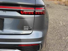 Geely Xingyue L Oriental Radiance 2.0T Automatic Moonlight Edition - ფოტო 16