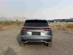 Geely Xingyue L Oriental Radiance 2.0T Automatic Moonlight Edition - ფოტო 5
