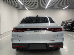 BYD Qin L DM-i Smart Drive Edition 120KM Superior - ფოტო 15