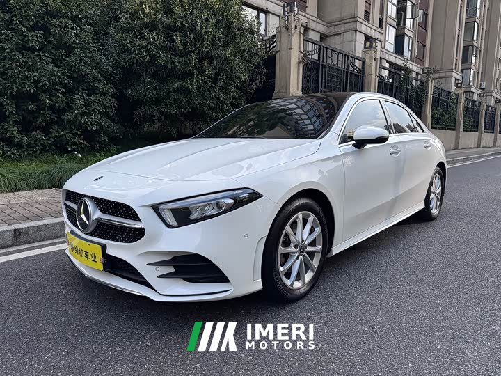Mercedes-Benz A-Class A 200 L Sport Sedan Fashion Edition - ავტომობილი ჩინეთიდან