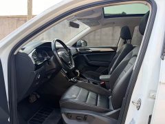 Volkswagen Taos 280TSI FWD Luxury Smart Connected Edition - ფოტო 9