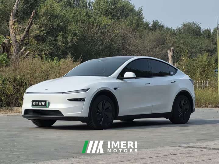 Tesla Model Y Facelift Long Range Rear-Wheel Drive