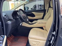 Toyota Vellfire Crown Hybrid 2.5L HV Premium Edition - ფოტო 3