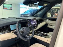 Zeekr 009 Six-Seat Executive AWD 108kWh - ფოტო 10