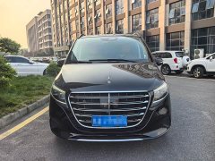 Mercedes-Benz V-Class V 300 L Long Wheelbase Luxury Edition - ფოტო 2