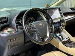 Toyota Alphard 2021 Hybrid 2.5L Luxury - ფოტო 10