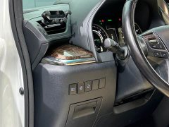 Toyota Alphard 2021 Hybrid 2.5L Luxury - ფოტო 12