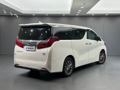 Toyota Alphard 2021 Hybrid 2.5L Luxury - ფოტო 4