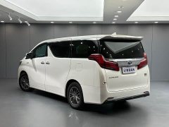Toyota Alphard 2021 Hybrid 2.5L Luxury - ფოტო 6