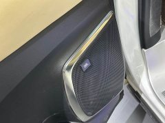 Toyota Alphard 2021 Hybrid 2.5L Luxury - ფოტო 8