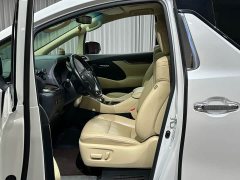 Toyota Alphard 2021 Hybrid 2.5L Luxury - ფოტო 9