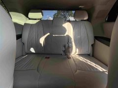 Buick GL8 Land Executive Cabin 652T Smart Luxury - ფოტო 13