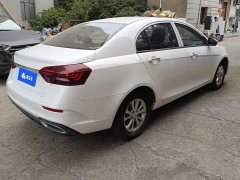 Geely Emgrand UP 1.5L CVT Comfort - ფოტო 3