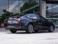 Lexus ES 2022 300h Excellence Edition - ფოტო 3
