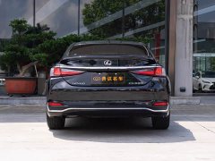 Lexus ES 2022 300h Excellence Edition - ფოტო 5