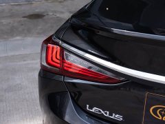 Lexus ES 2022 300h Excellence Edition - ფოტო 7