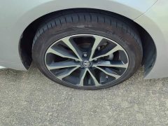 Toyota Corolla Hybrid 1.8H E-CVT Sport - ფოტო 6