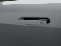 Changan UNI-V 2024 1.5T Premium Sport - ფოტო 18