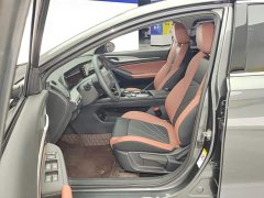 Changan Eado Enjoy Plus Blue Whale NE 1.4T GDI DCT Luxury Edition - ფოტო 9