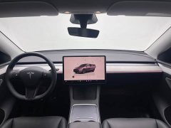 Tesla Model Y Rear-Wheel Drive - ფოტო 13