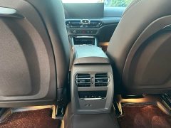 BMW 3 Series 325Li M Sport Package - ფოტო 12