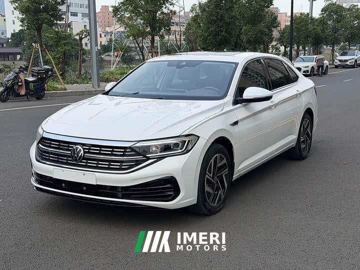 Volkswagen Sagitar 300TSI DSG Excellence Edition