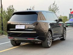 Land Rover Range Rover 3.0 L6 400PS Extended Wheelbase 7-Seater - ფოტო 4