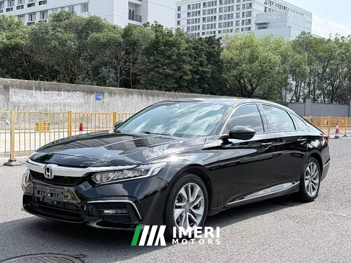 Honda Yingshipai 2019 260TURBO Exquisite Edition National VI - ავტომობილი ჩინეთიდან