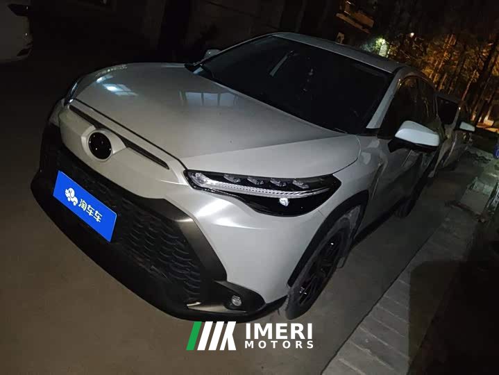 Toyota Frontlander 2022 2.0L CVT Luxury - ავტომობილი ჩინეთიდან