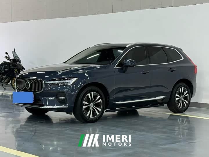 Volvo XC60 B5 AWD Smart Luxury Edition