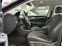 Volkswagen Passat 330TSI Elite - ფოტო 4