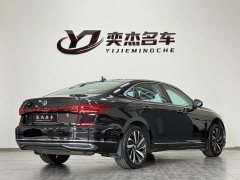 Volkswagen Passat 330TSI Elite - ფოტო 9