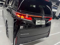 Toyota Vellfire Crown Hybrid 2.5L Executive Premier Edition - ფოტო 7