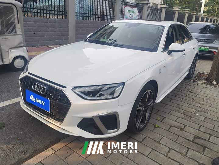 Audi A4L 40 TFSI Luxury Sport