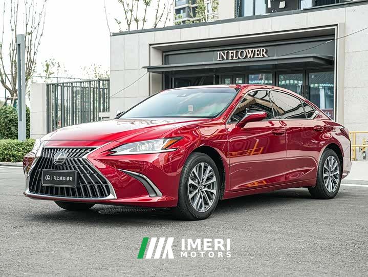 Lexus ES 200 Excellence Edition