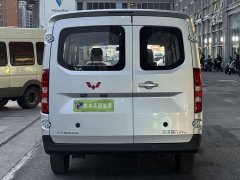 Wuling Yangguang Pro 405km Pure Electric Functional Passenger Vehicle 6-Seater - ფოტო 8