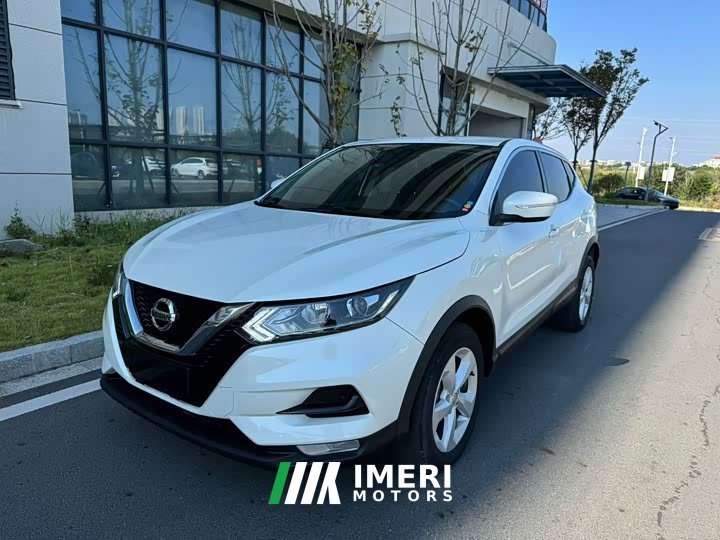 Nissan Qashqai 2.0L CVT XV Smart Comfort Edition