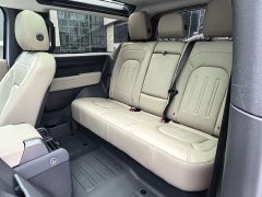 Land Rover Defender 90 3.0T P400 XS - ფოტო 11