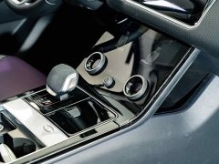 Land Rover Range Rover Evoque P250 - ფოტო 19