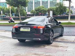 Mercedes-Benz E-Class New Energy 2024 E 350 e L Plug-in Hybrid Sedan - ფოტო 10