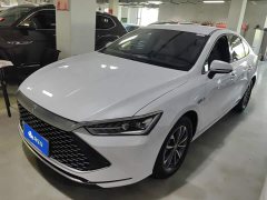 BYD Qin PLUS Glory Edition DM-i 55KM Leading - ფოტო 1